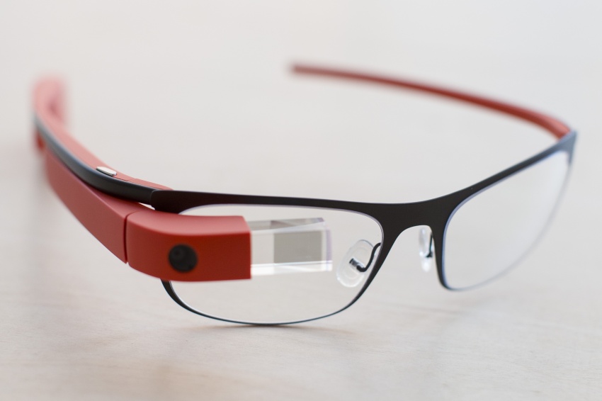 Google-Glass-03-HD-Wallpaper